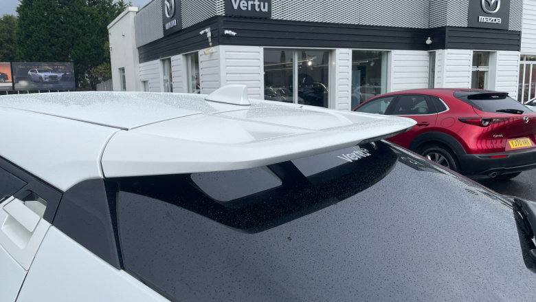 Toyota C-HR 1.8 Hybrid Design 5dr CVT Hybrid Hatchback